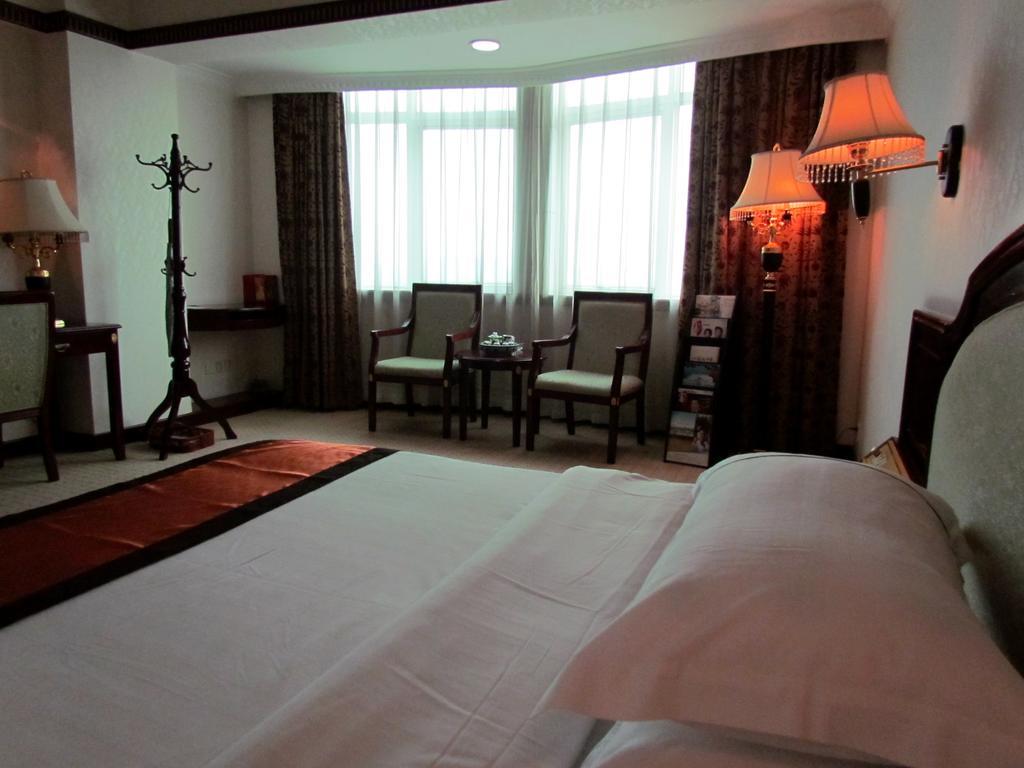 W.Y. Lera Hotel Kanton Exteriér fotografie