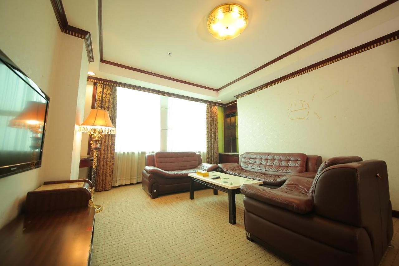 W.Y. Lera Hotel Kanton Exteriér fotografie